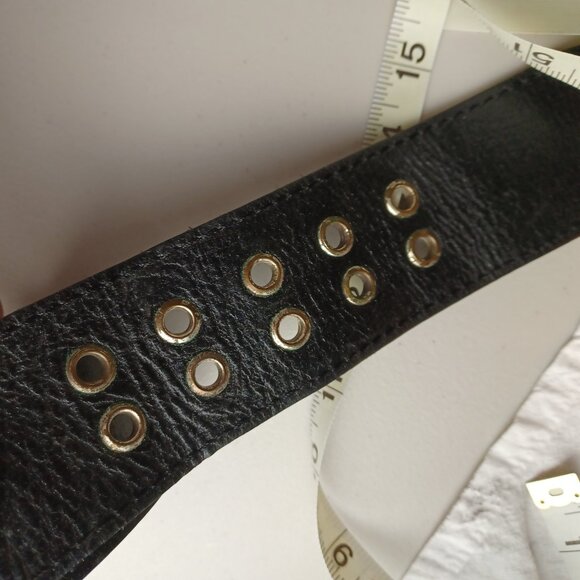Vintage Y2K Nine West Genuine Leather Double Prong Belt, XL 42 - 46" - Picture 6 of 9